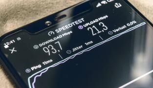 Domácí přípojka v LTE síti. Lákavá nabídka, nebo odložený problém?